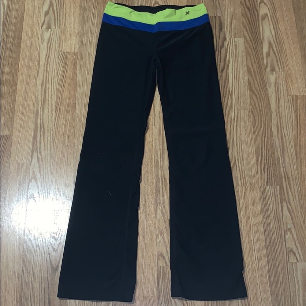 Athletic pants